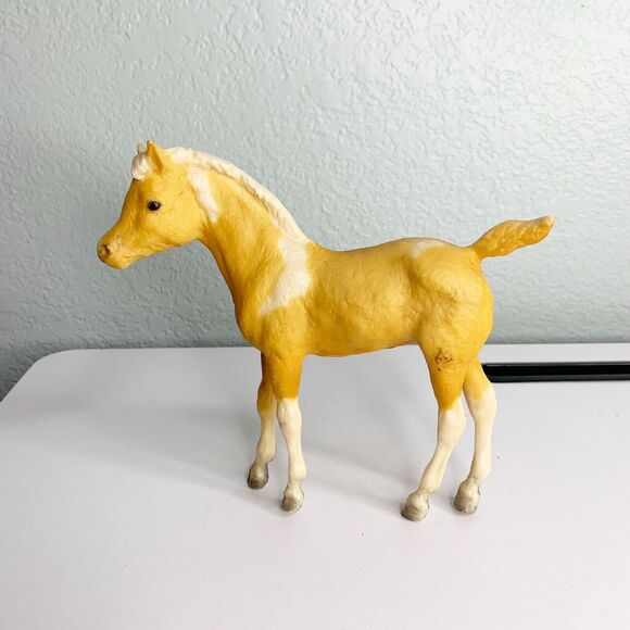 BREYER ORIGINAL PHANTOM WINGS PALOMINO PINTO PONY MISTYS FOAL - Picture 1 of 4